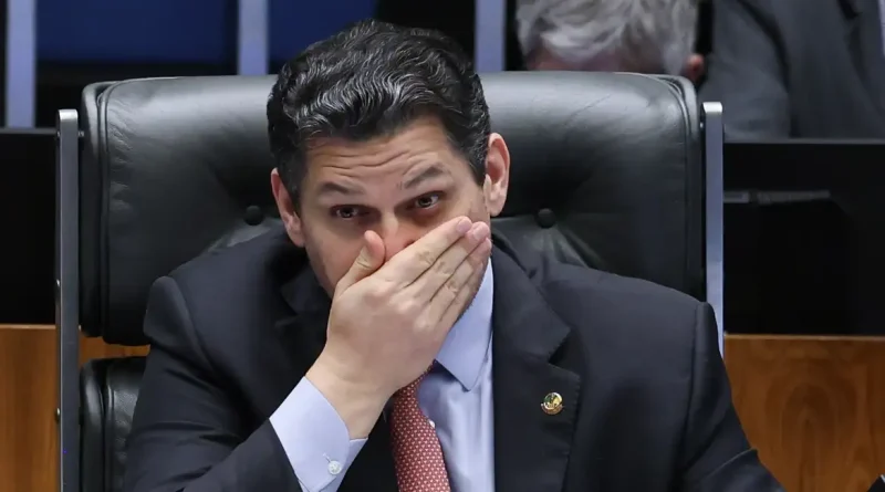 Debate sobre jornada de trabalho cresce em todo o país