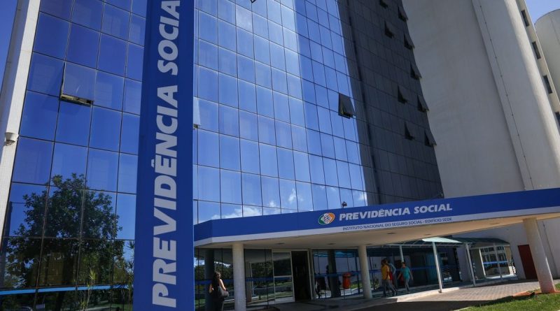 Tempo de análise do INSS diminui em 2026