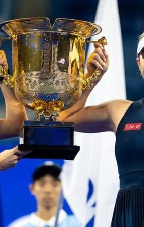 Dupla de Luisa Stefani com canadense Gabriela Dabrowski conquista título do WTA 1000 de Pequim, em 11/10/2026