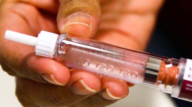 Canetas para aplicação de insulina,exame da curva glicêmica