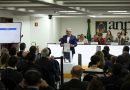 Rio de Janeiro (RJ), 07/10/2026 – Propostas são entregues durante a sessão pública do 4º Ciclo da Oferta Permanente de Partilha da Produção (OPP4), na sede da Agência Nacional do Petróleo, Gás Natural e Biocombustíveis (ANP), no centro do Rio de Janeiro. Foto: Tomaz Silva/Agência Brasil